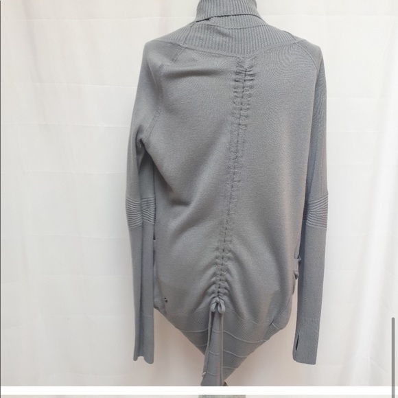 🤍⚡️Lululemon BOOLUX Transformation Wrap Fossil Cashmere blend🤍⚡️💕🥂 - Picture 11 of 15